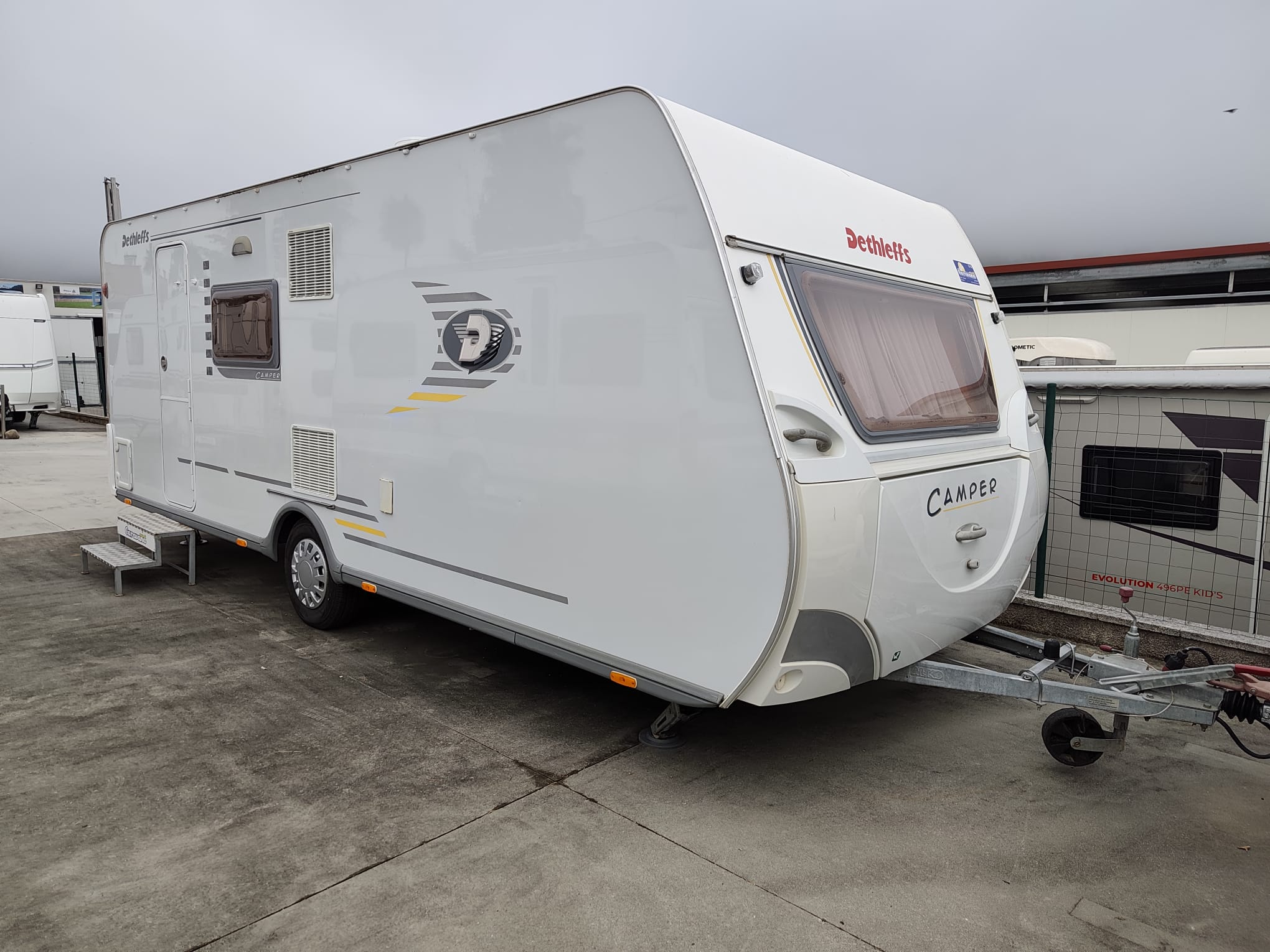 CARAVANA DETHLEFFS CAMPER 550