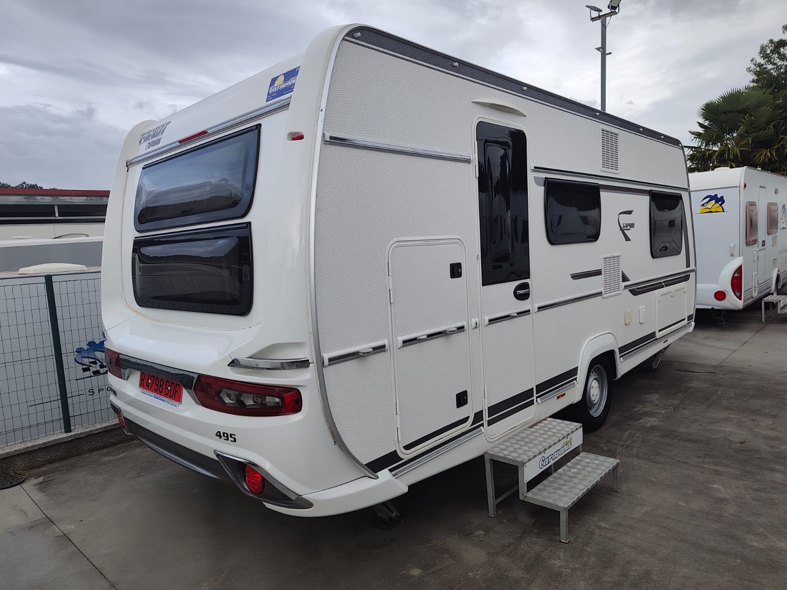 CARAVANA FENDT SAPHIR 495